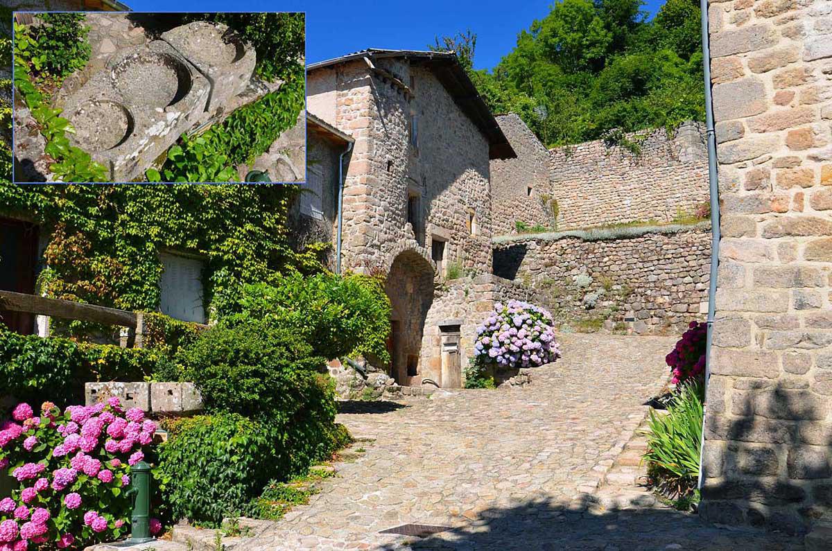 la Ruelle et ses meules à grain