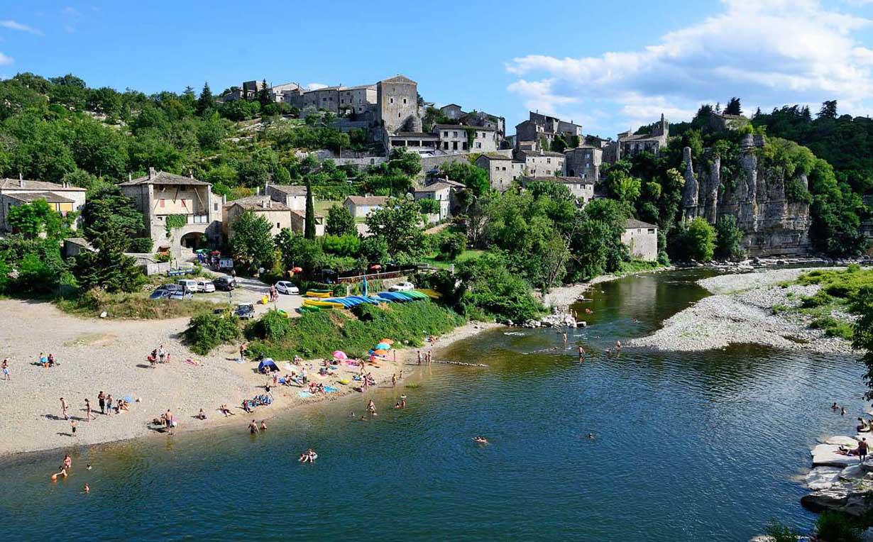  la plage sur l'Ardèche