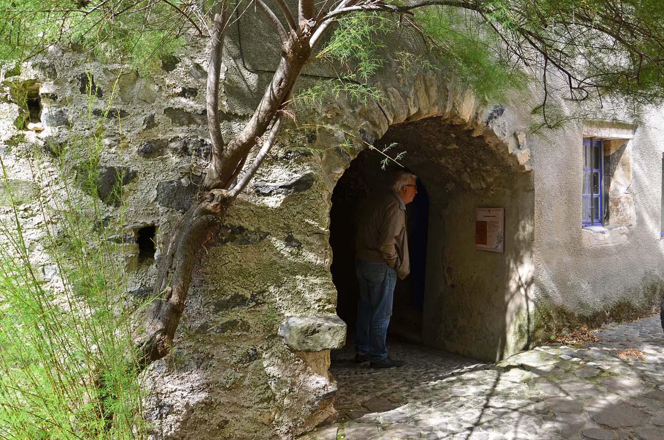 passage couvert au bout de la Ruelle