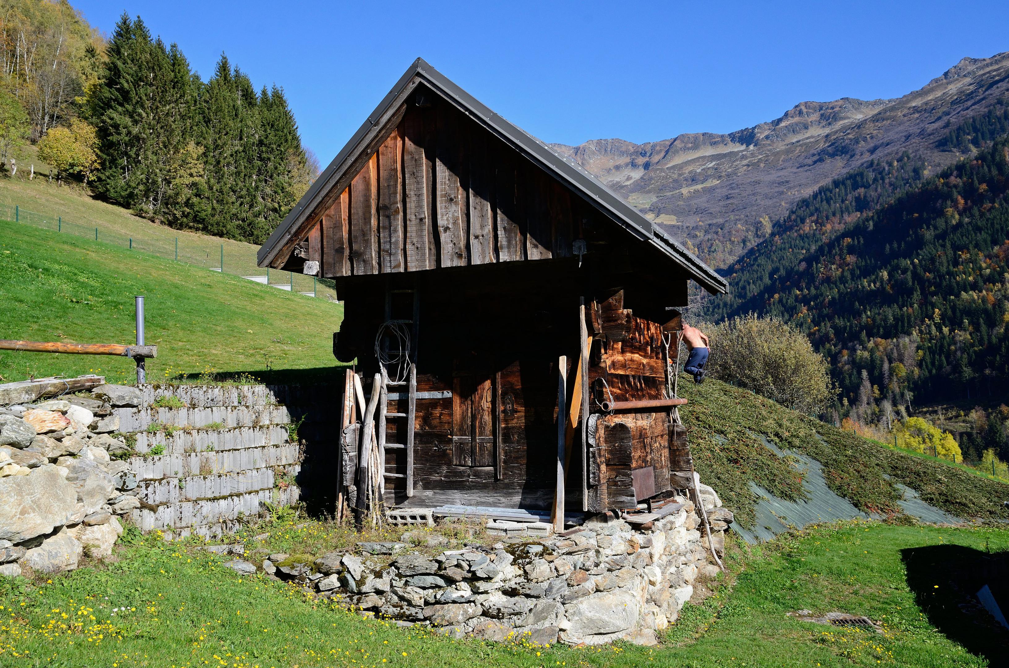grenier au hameau du Mollard